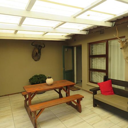 Avo Tree Guesthouse Paarl Bagian luar foto